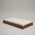 Letto singolo basso in legno marrone con rete a doghe, per materasso 90 x 200 cm, dimensioni 205 x 95 x 25 cm